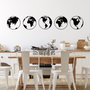 Wallity World Map 2 Negro